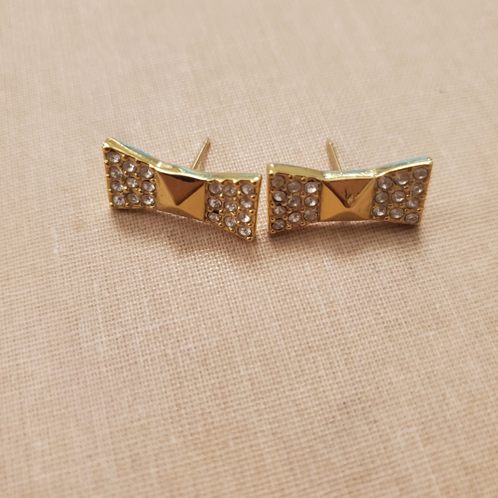 Katespade bow tie stud earrings